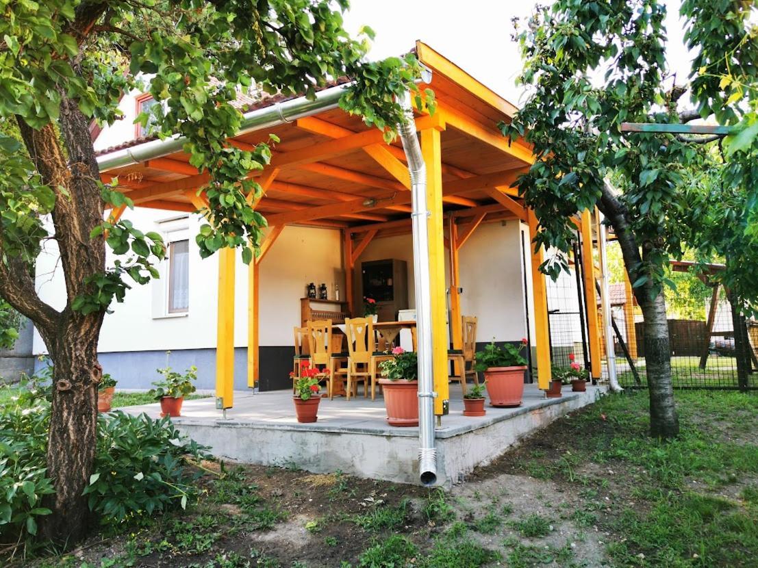 Tornácos Vendégház Eger Exterior foto